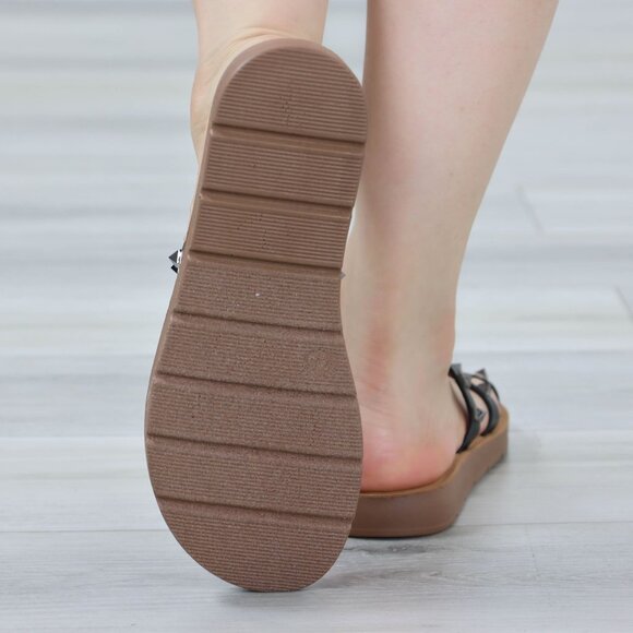 Slider Sandal Slip On Gladiator Flats Studded Black Pliable Sole - Picture 5 of 13